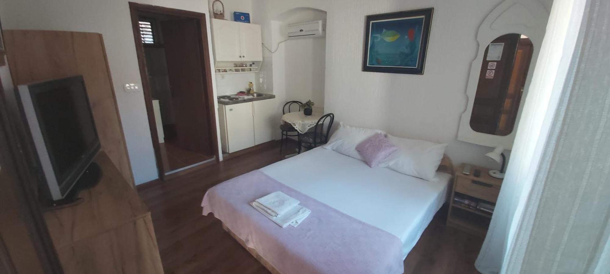 Vila Dora Supetarアパートメント 部屋 写真